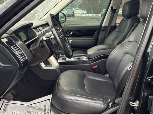 Used 2019 Land Rover Range Rover HSE image 7