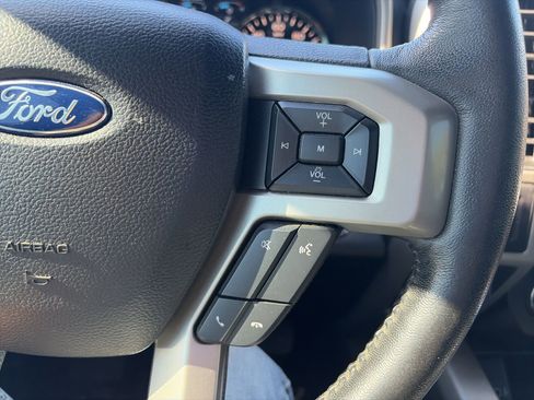 Used 2020 Ford F150 Lariat w/ Equipment Group 502A Luxury image 22