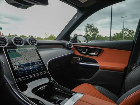 Certified 2024 Mercedes-Benz GLC 43 AMG 4MATIC image 28