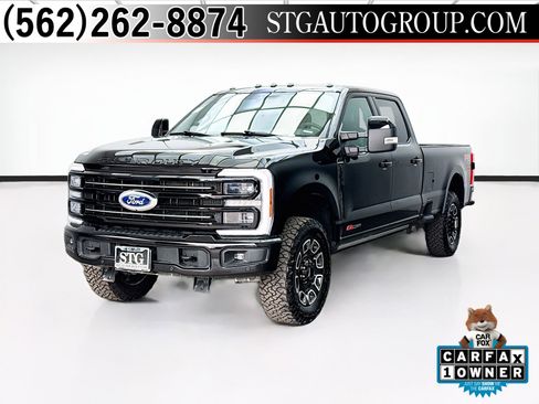 Used 2025 Ford F350 Platinum w/ FX4 Off-Road Package AWD/4WD image 1