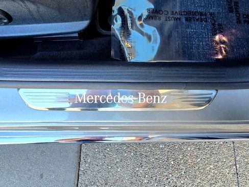 Used 2020 Mercedes-Benz C 300 4MATIC Sedan image 19