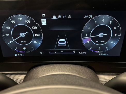 Used 2025 Kia Sportage SX FWD image 10