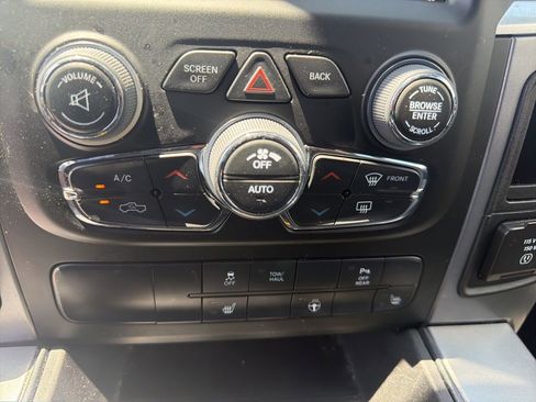 Used 2022 RAM 1500 Classic Warlock AWD/4WD image 26