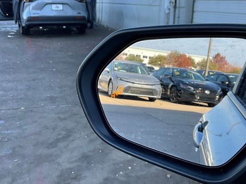 Used 2025 Toyota Camry LE image 19