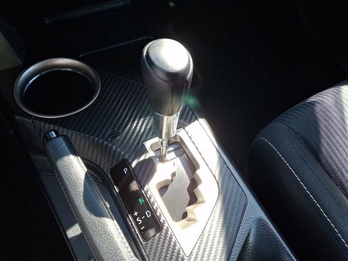 Used 2014 Toyota RAV4 XLE image 15