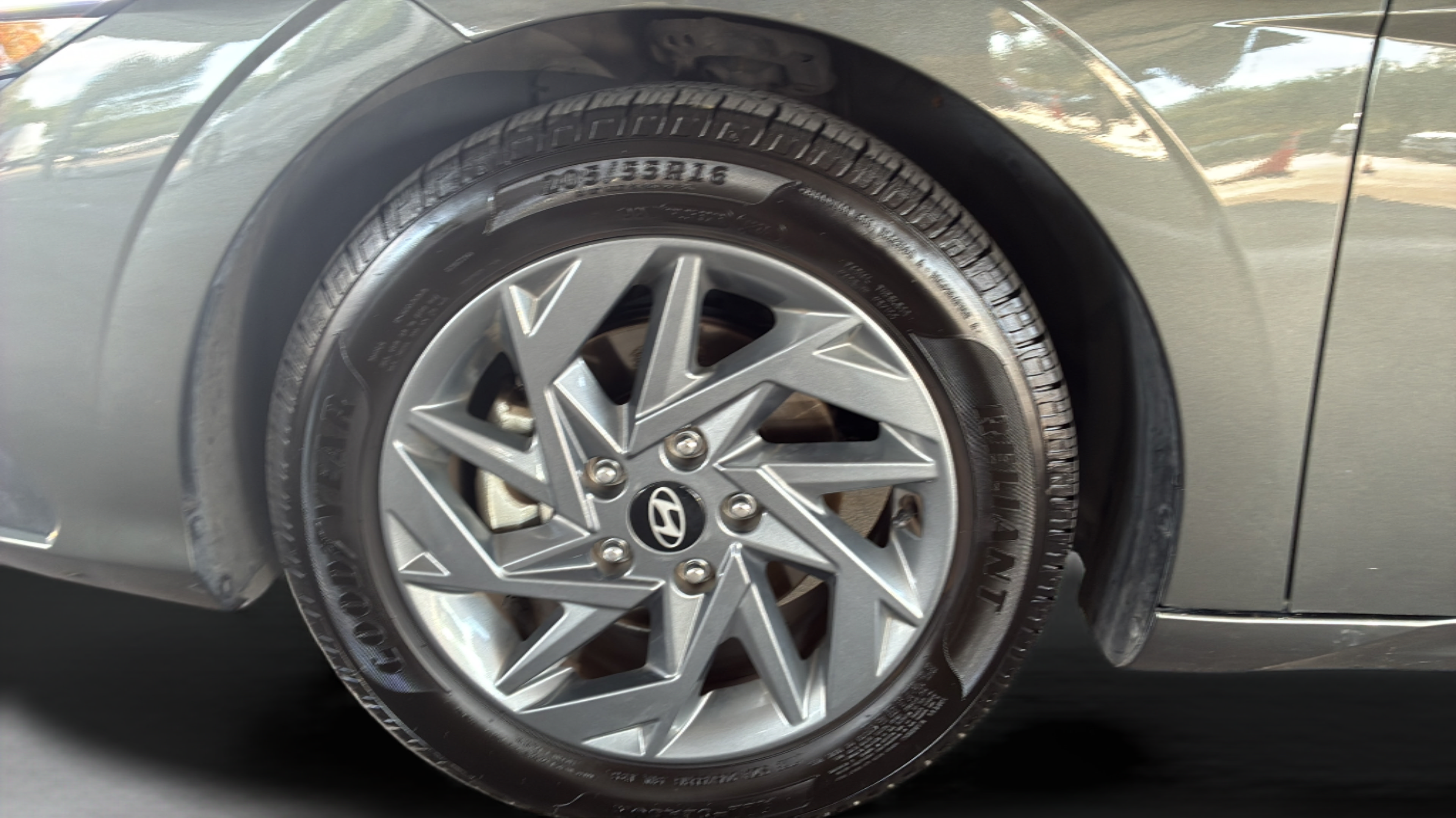 Used 2024 Hyundai Elantra SEL FWD image 30
