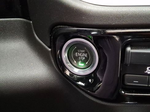 Certified 2023 Chevrolet Silverado 1500 High Country w/ High Country Premium Package image 25