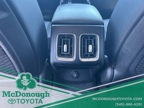 Used 2024 Kia Sorento X-Line EX AWD/4WD image 11
