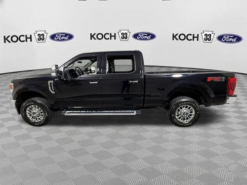 Certified 2022 Ford F250 XLT w/ XLT Premium Package AWD/4WD image 4