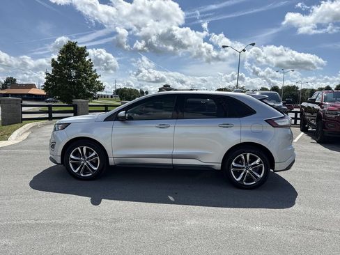 Used 2016 Ford Edge Sport w/ Equipment Group 401A AWD/4WD image 3