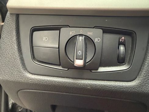 Used 2014 BMW 320i Sedan RWD image 14