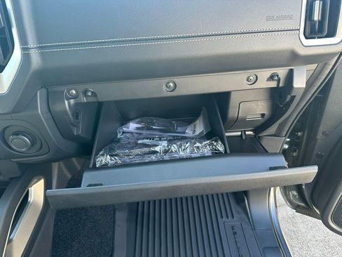 New 2026 Nissan Frontier SV w/ SV Convenience Package image 28