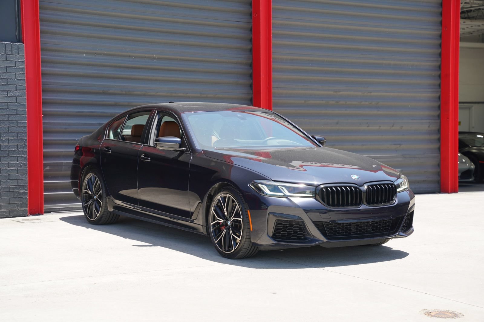 Used 2023 BMW 540i w/ M Sport Package RWD image 6