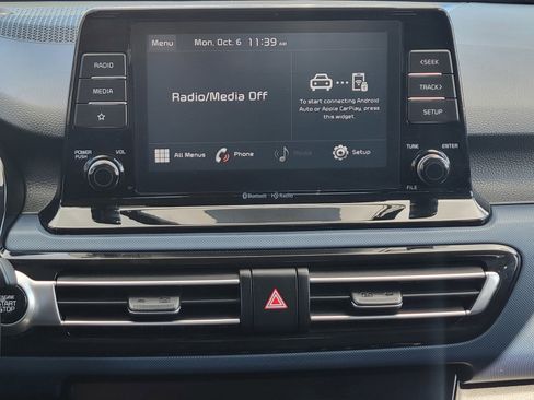 Used 2023 Kia Seltos S image 24