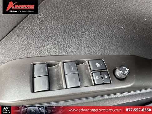 Used 2023 Toyota Camry LE image 20