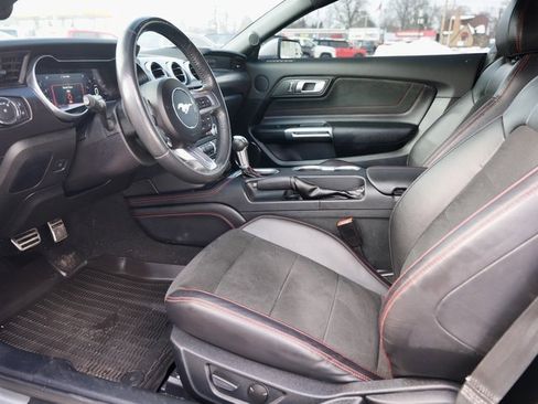 Used 2021 Ford Mustang GT Premium w/ Equipment Group 401A image 10