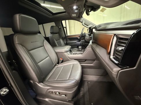 Certified 2023 GMC Sierra 1500 Denali w/ Technology Package image 23