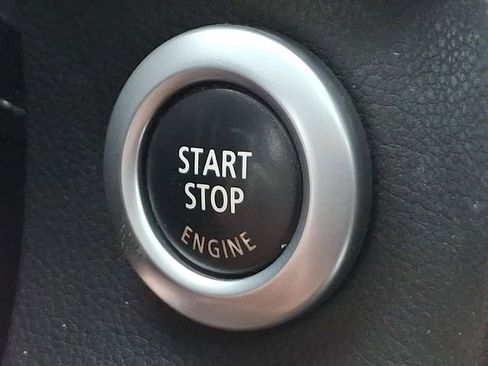 Used 2010 BMW 528i xDrive Sedan image 29