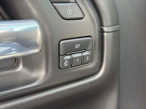 Used 2021 GMC Sierra 1500 Denali AWD/4WD image 19