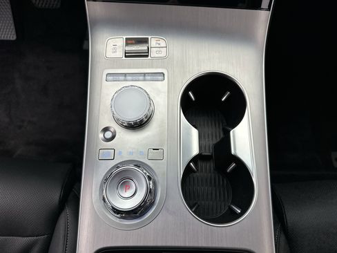 Certified 2026 Genesis GV70 2.5T Select image 20