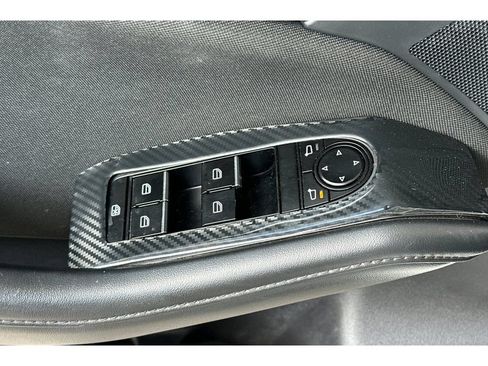 Used 2023 MAZDA MAZDA3 s FWD image 12