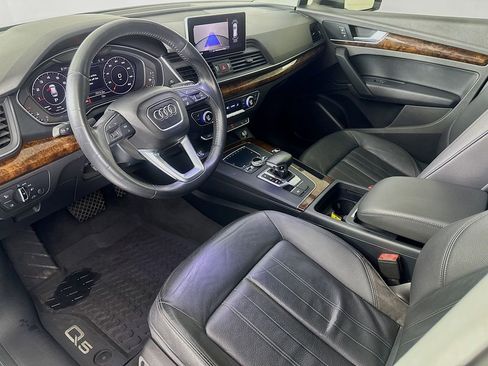 Used 2018 Audi Q5 2.0T Premium Plus w/ Premium Plus Package image 9
