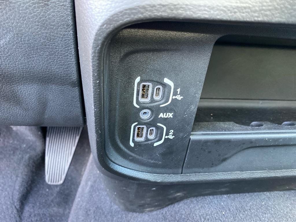 Used 2026 RAM 2500 Big Horn AWD/4WD image 13