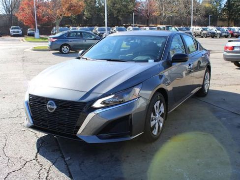 New 2025 Nissan Altima 2.5 S image 3