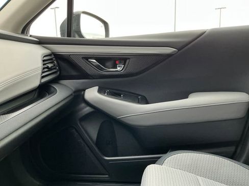 Used 2025 Subaru Outback Premium w/ Popular Package #1A image 20