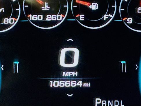 Used 2018 Chevrolet Suburban Premier image 14