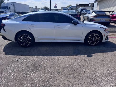 Used 2025 Kia K5 GT-Line w/ GT-Line Premium Package FWD image 6
