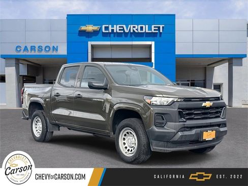 Used 2024 Chevrolet Colorado W/T image 1