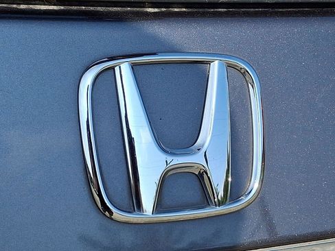 Used 2017 Honda Odyssey EX-L image 13