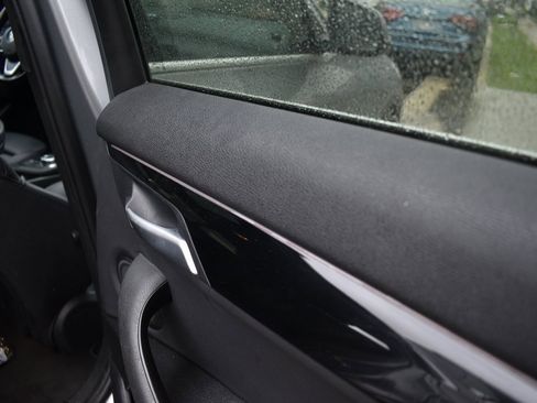 Used 2023 BMW X2 sDrive28i image 28