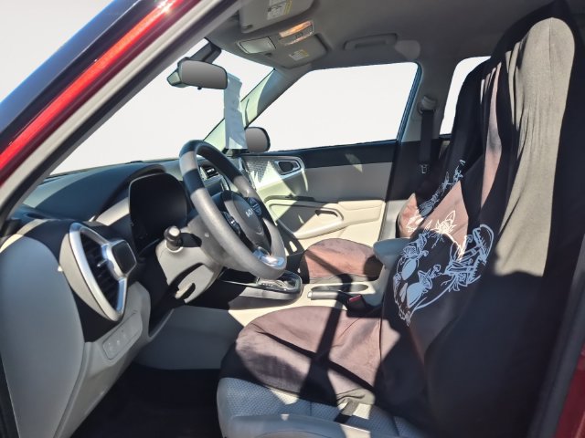 Used 2024 Kia Soul LX w/ Option Group 015 FWD image 11