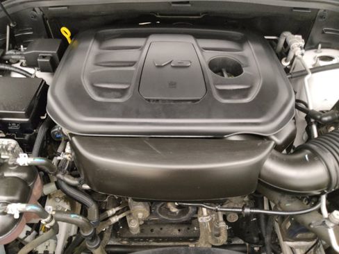 Used 2021 Jeep Grand Cherokee Laredo X image 30