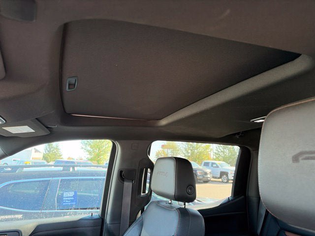 Used 2021 GMC Sierra 1500 AT4 w/ Technology Package AWD/4WD image 22