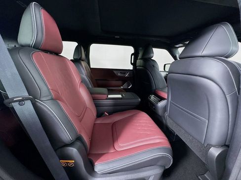 New 2026 INFINITI QX80 Autograph w/ Premium Cargo Package image 37