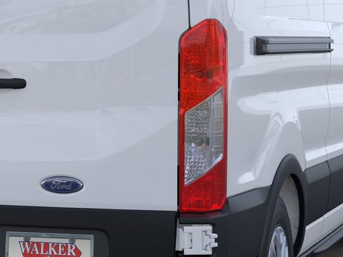 New 2025 Ford E-Transit Low Roof RWD image 25