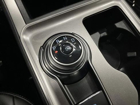 Used 2024 Ford Edge SEL image 20