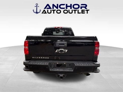 Used 2016 Chevrolet Silverado 2500 LT w/ Midnight Edition AWD/4WD image 7