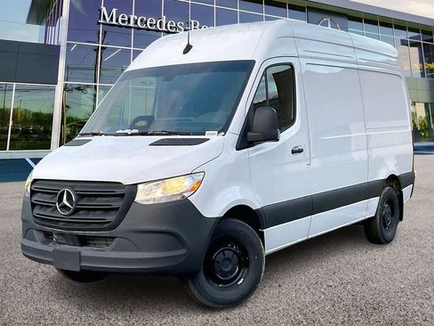 New 2025 Mercedes-Benz Sprinter 2500 image 2