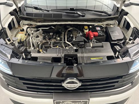 Used 2025 Nissan Kicks SV AWD/4WD image 69
