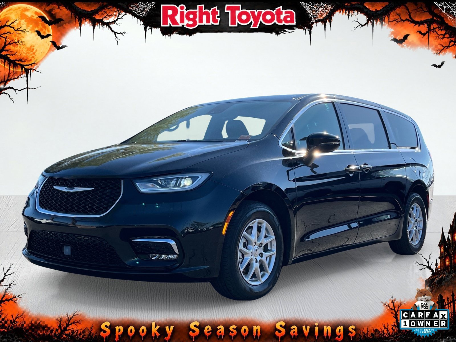 Used 2025 Chrysler Pacifica Select FWD image 1