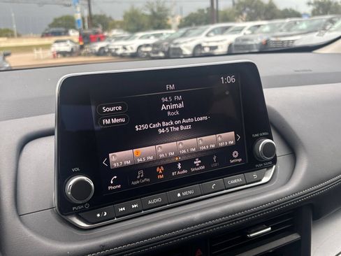 Used 2026 Nissan Rogue SV AWD/4WD image 19
