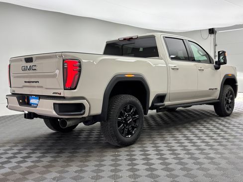 New 2026 GMC Sierra 2500 AT4 w/ AT4 Premium Plus Package AWD/4WD image 10