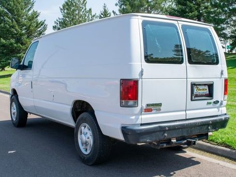 Used 2011 Ford E-250 and Econoline 250 w/ PWR Group image 4