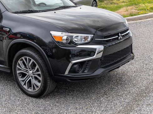Used 2019 Mitsubishi Outlander Sport ES FWD image 9