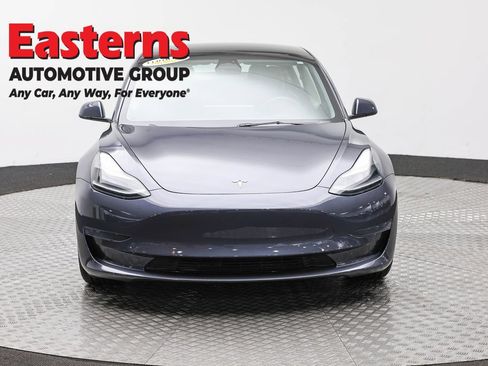 Used 2023 Tesla Model 3 Standard Range RWD image 2