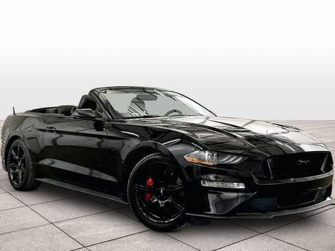 Used 2019 Ford Mustang GT Premium w/ Black Accent Package RWD image 2